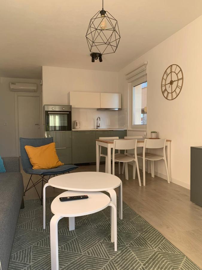 Villa Luxuria Baska Voda Luaran gambar
