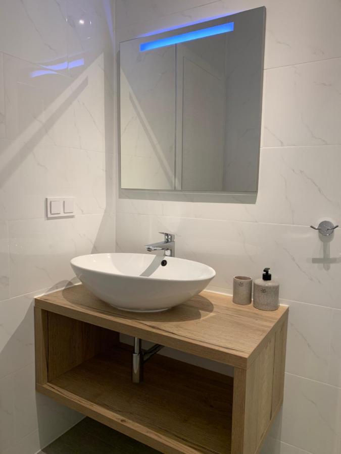 Villa Luxuria Baska Voda Luaran gambar