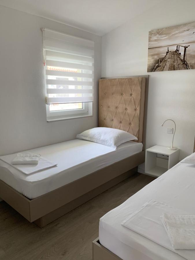 Villa Luxuria Baska Voda Luaran gambar