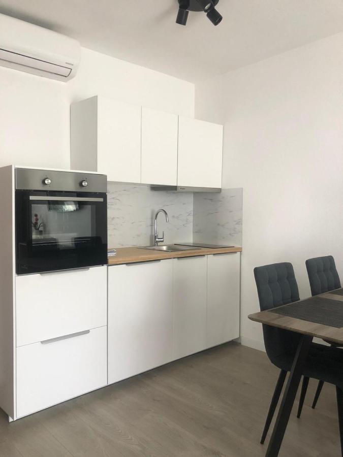 Villa Luxuria Baska Voda Luaran gambar