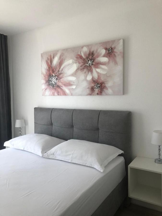 Villa Luxuria Baska Voda Luaran gambar